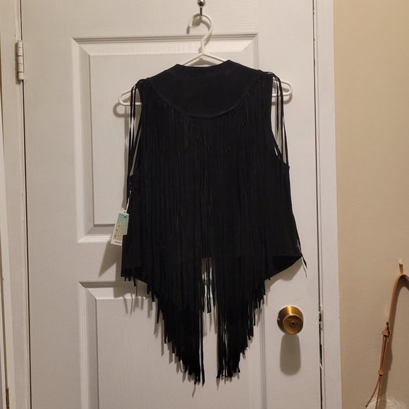 Black Pigskin Leather Fringed Vest - Picture 2 of 5